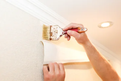 Pose de papier peint à Aumont — revêtements muraux et toiles de verre